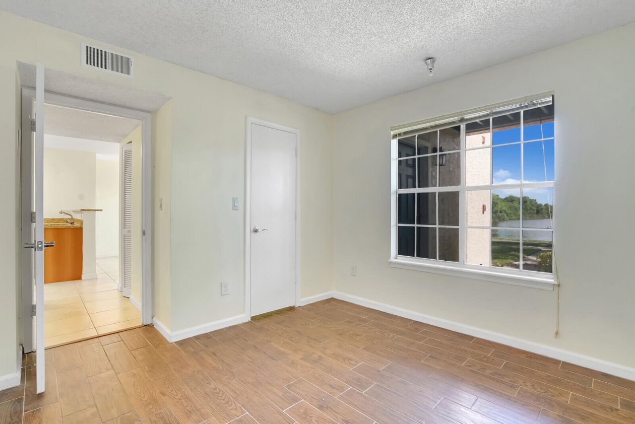 1385 Crystal Way, Unit M, Delray Beach, FL 33444 Photo