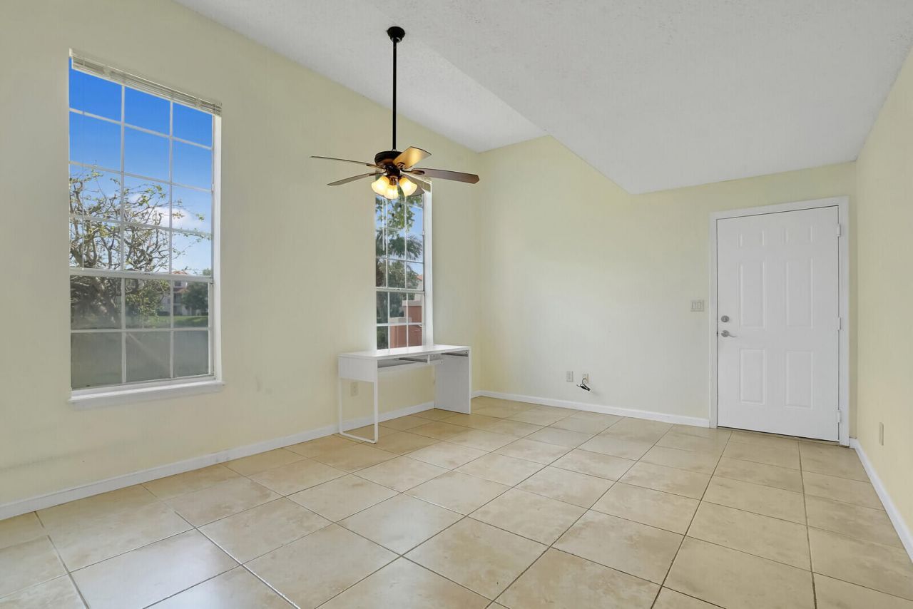 1385 Crystal Way, Unit M, Delray Beach, FL 33444 Photo