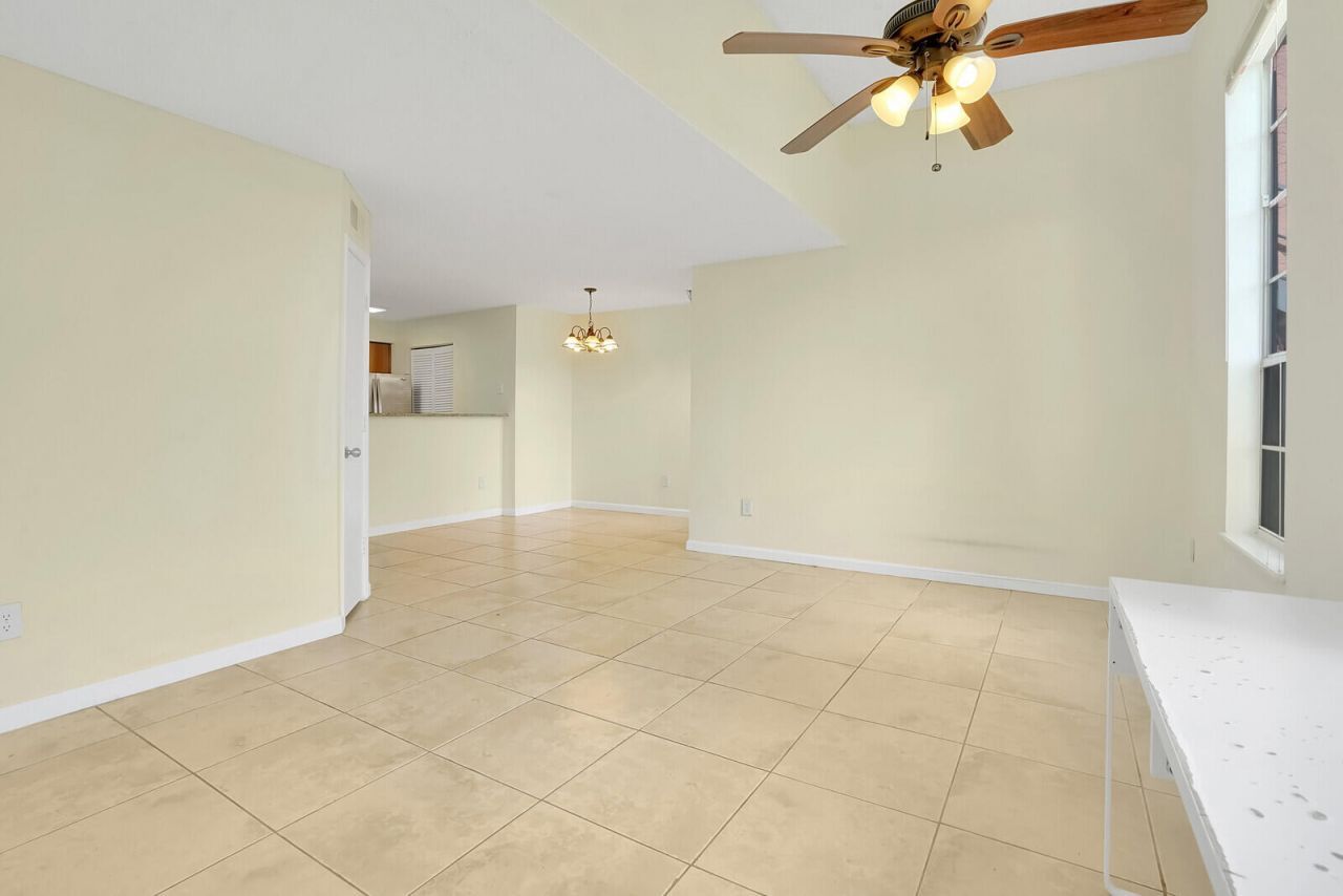 1385 Crystal Way, Unit M, Delray Beach, FL 33444 Photo