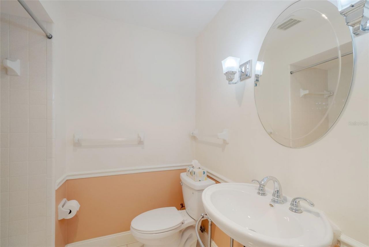 6615 10th Avenue W, Bradenton, FL 34209 Photo