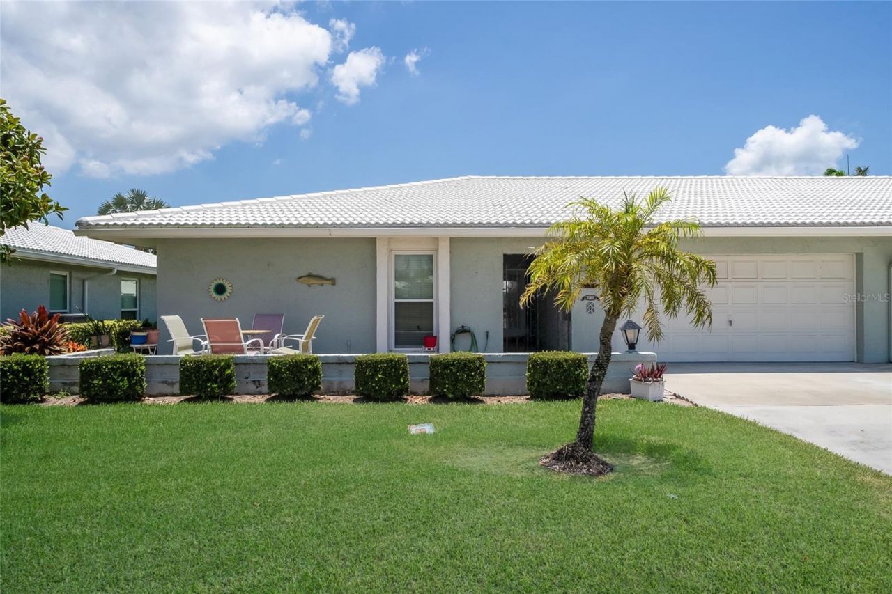 6615 10th Avenue W, Bradenton, FL 34209 Photo