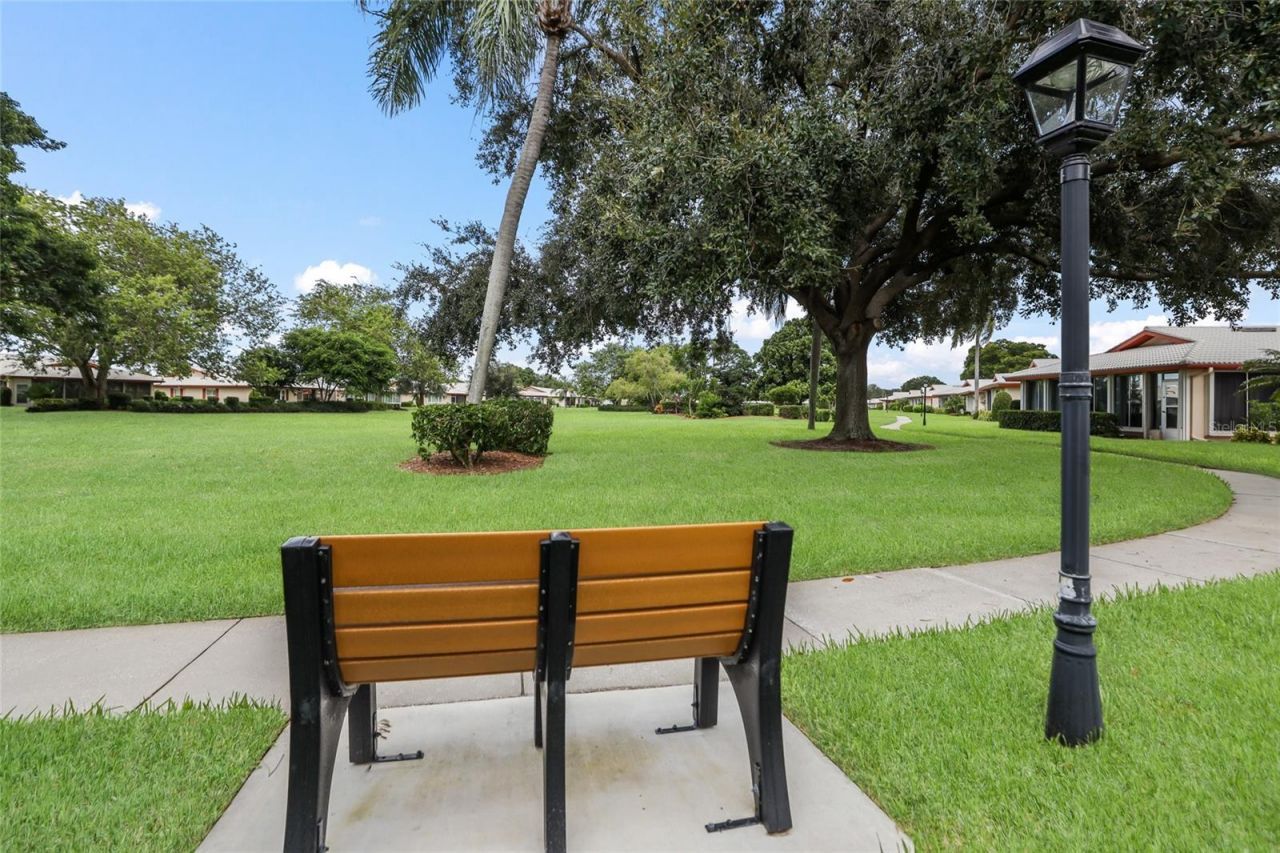 6615 10th Avenue W, Bradenton, FL 34209 Photo