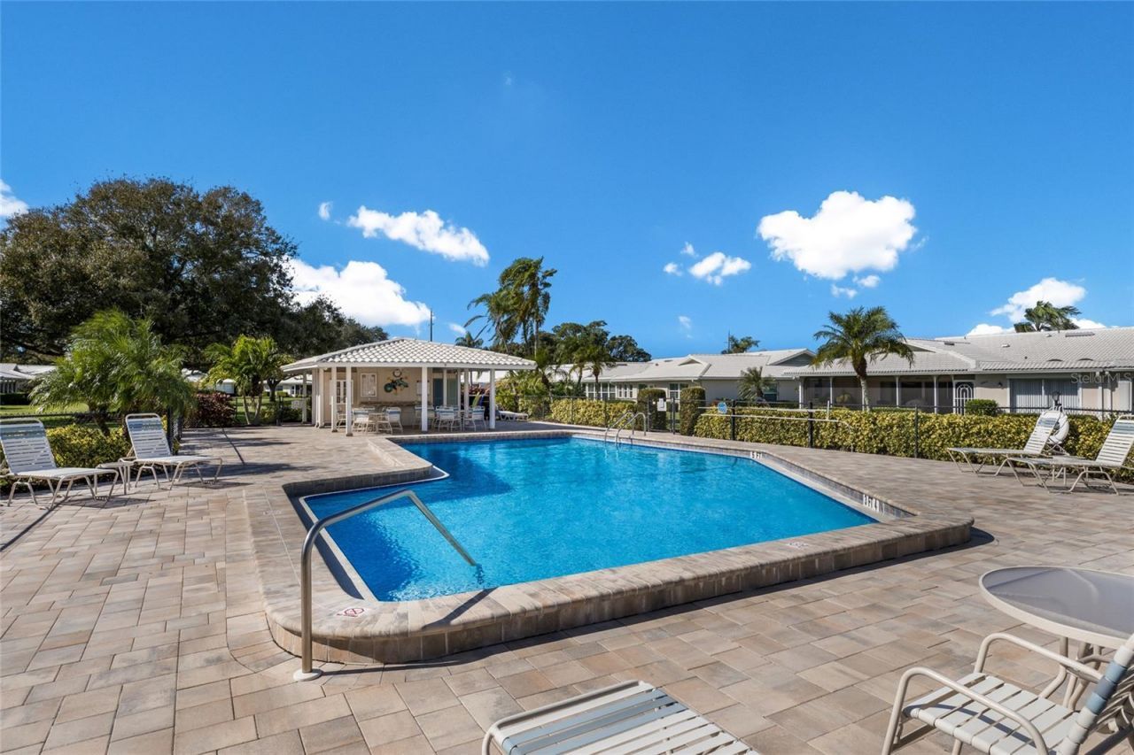 6615 10th Avenue W, Bradenton, FL 34209 Photo