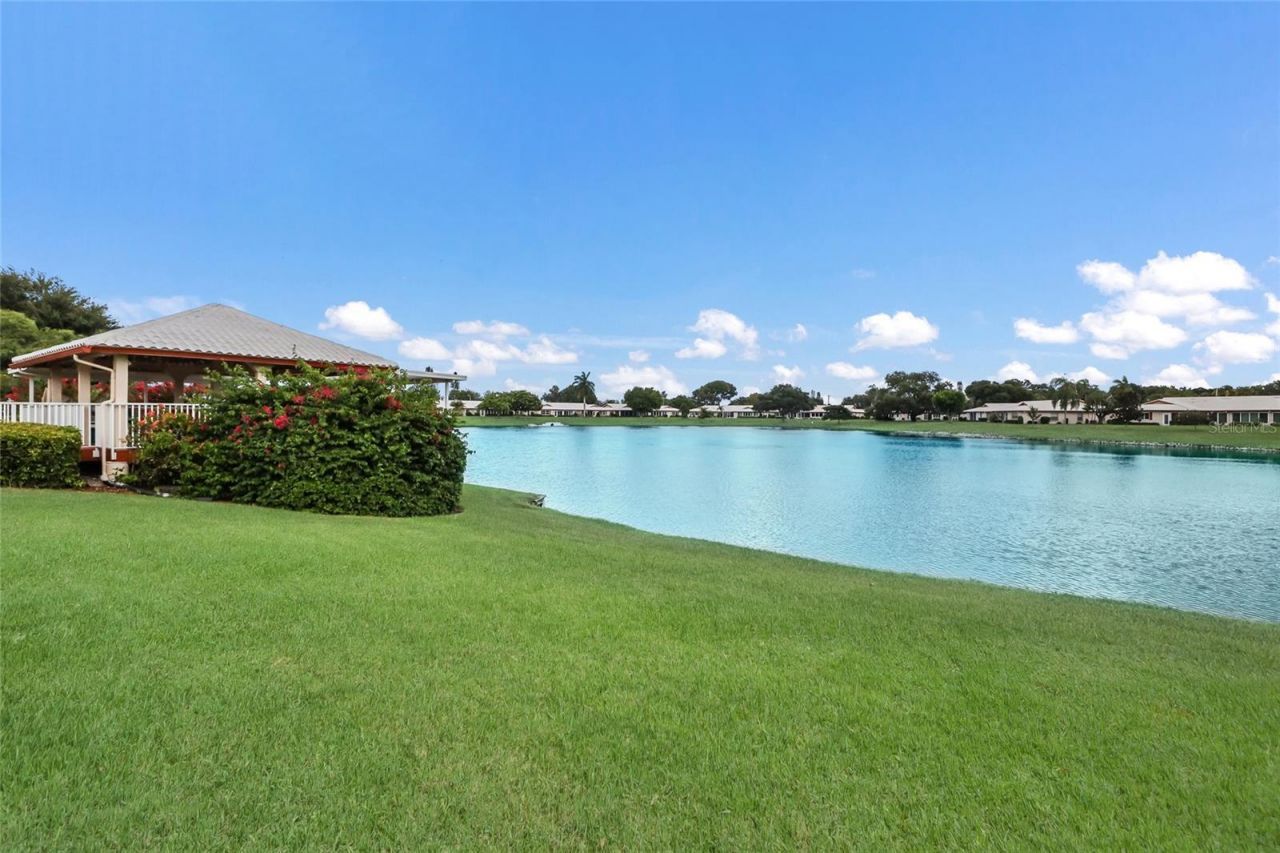 6615 10th Avenue W, Bradenton, FL 34209 Photo