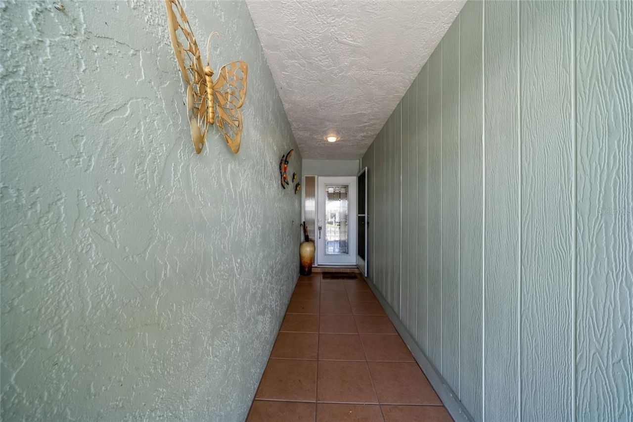 6615 10th Avenue W, Bradenton, FL 34209 Photo