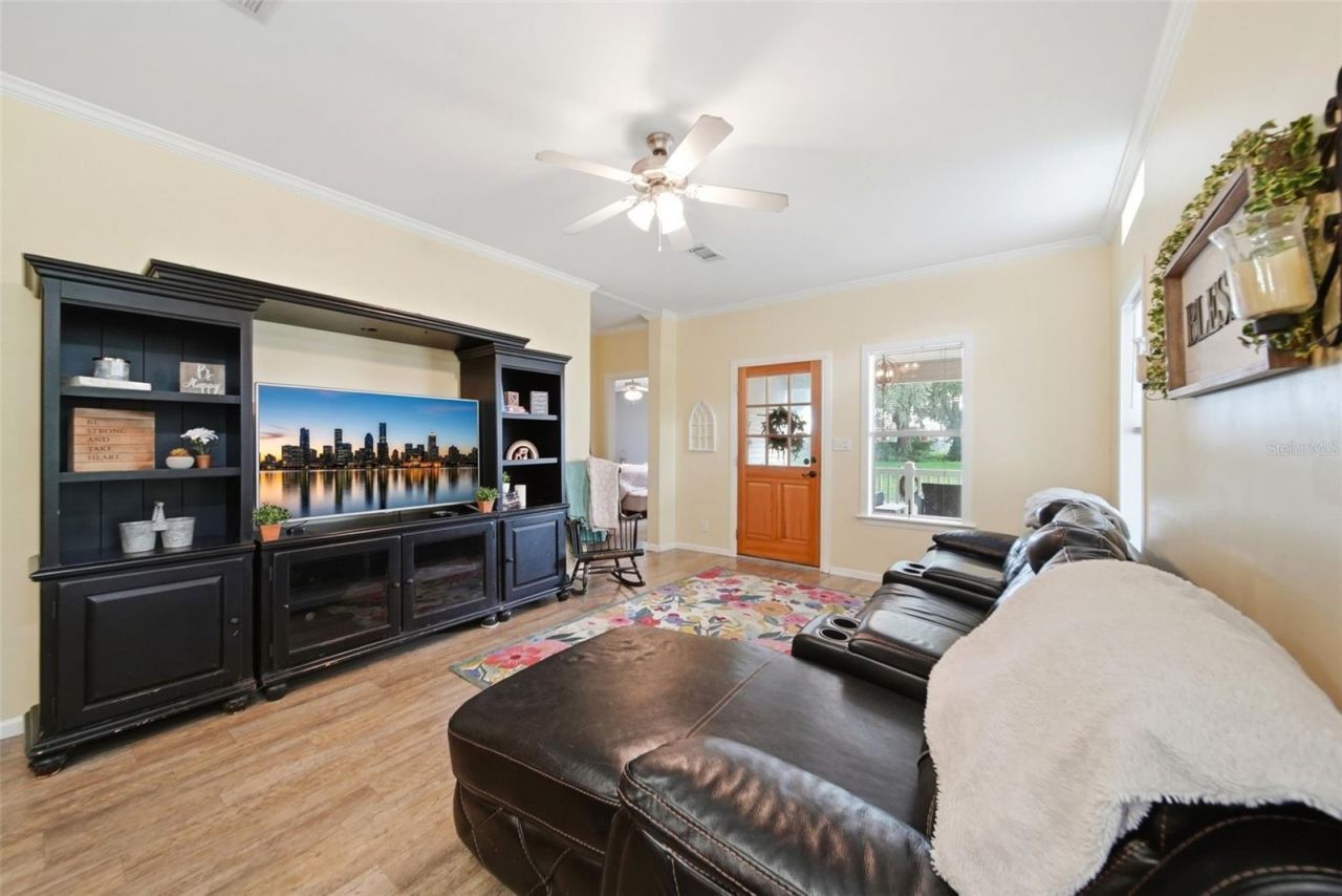 25138 Buttonwood Drive , Astatula, FL 34705 Photo