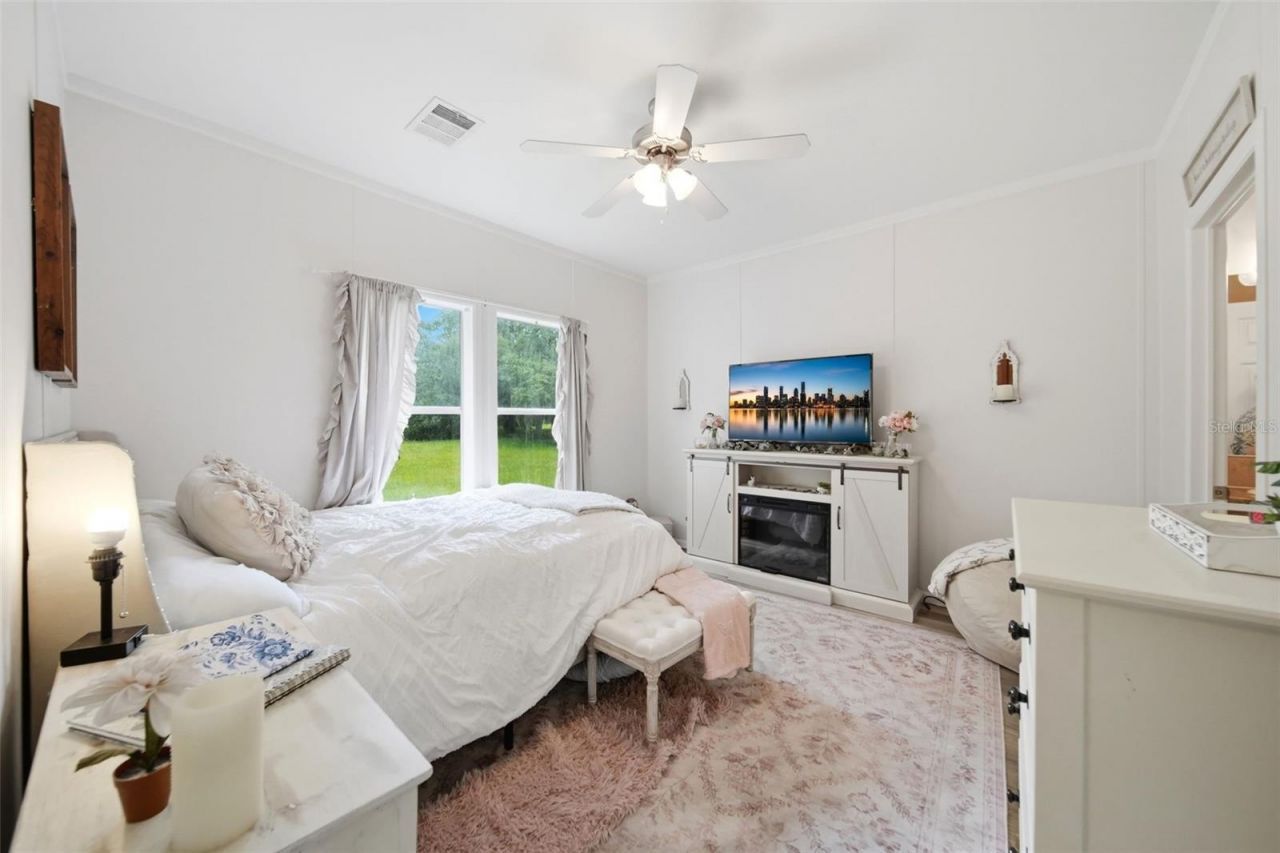 25138 Buttonwood Drive , Astatula, FL 34705 Photo