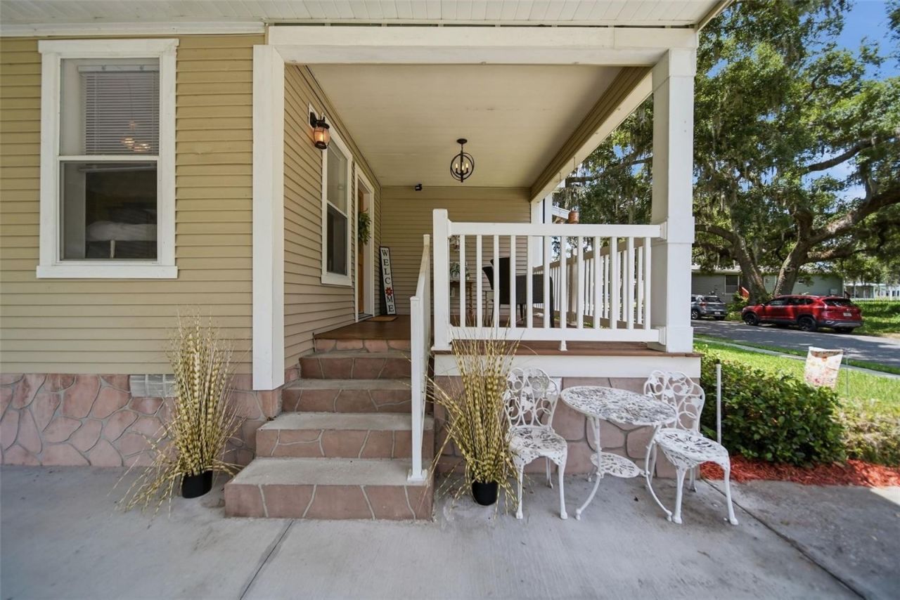 25138 Buttonwood Drive , Astatula, FL 34705 Photo