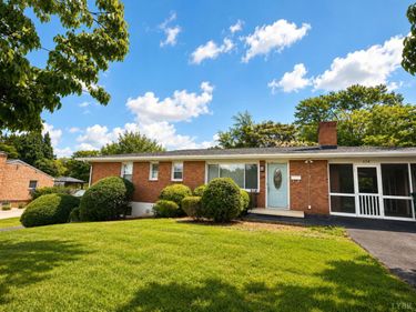 634 Hayes Drive, Lynchburg, VA 24502