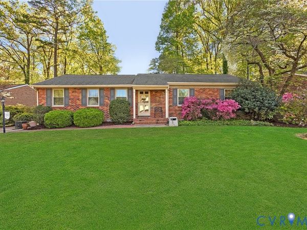 113 Flintlock Drive , Chester, VA 23834