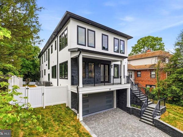 1211 20TH STREET S, ARLINGTON, VA 22202