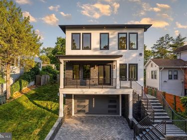 1211 20TH STREET S, ARLINGTON, VA 22202