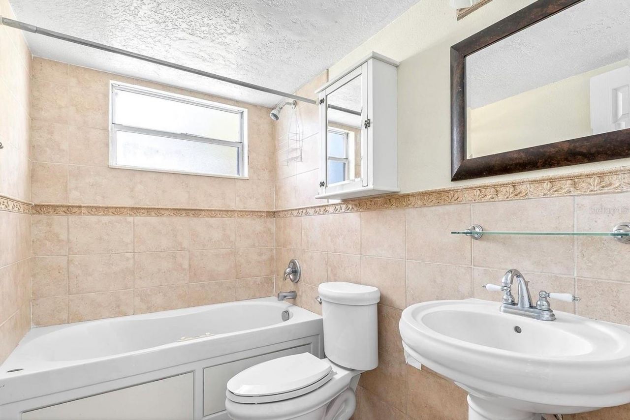 2741 N Poinciana Boulevard , Unit 49, Kissimmee, FL 34746 Photo