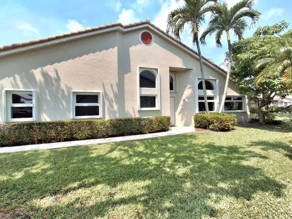 7400 Pinewalk Drive S, Margate, FL 33063