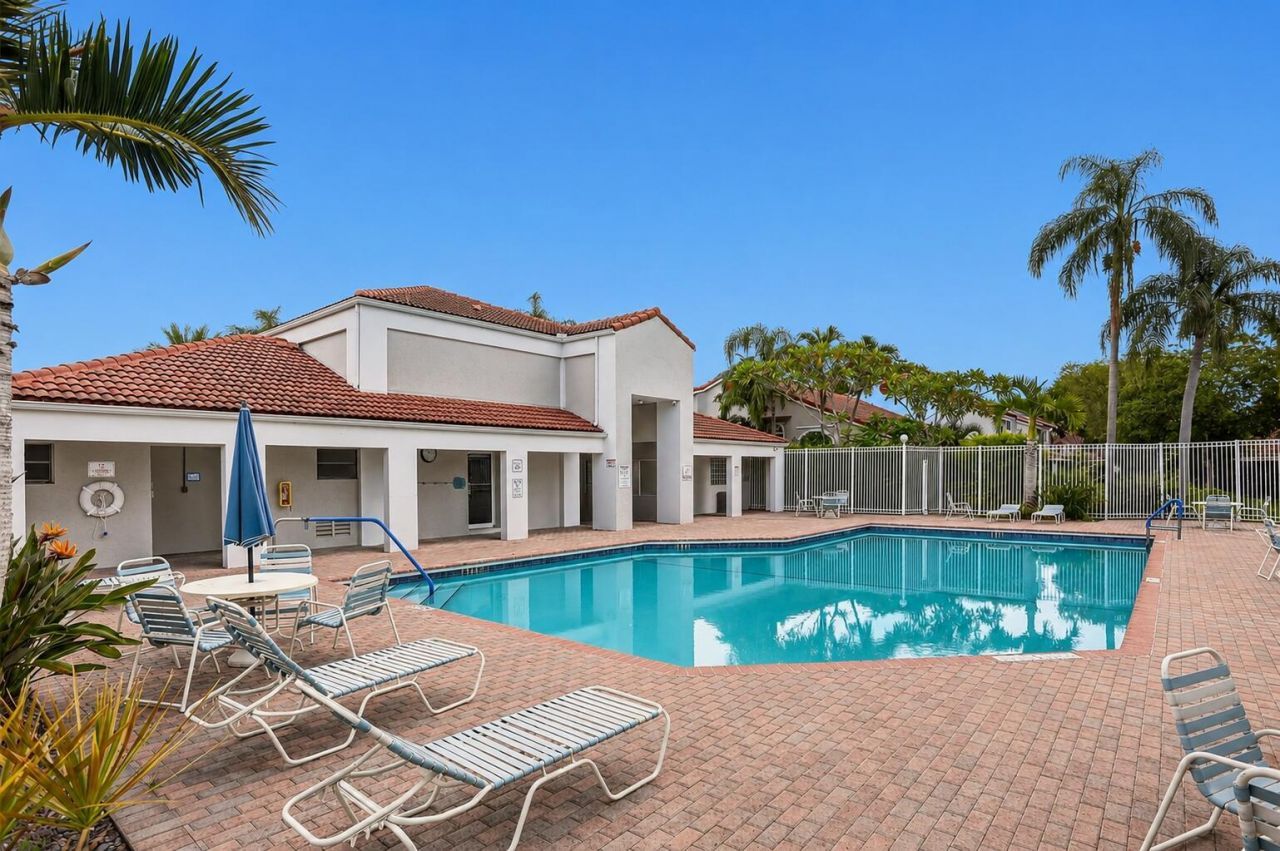 7400 Pinewalk Drive S, Margate, FL 33063 Photo