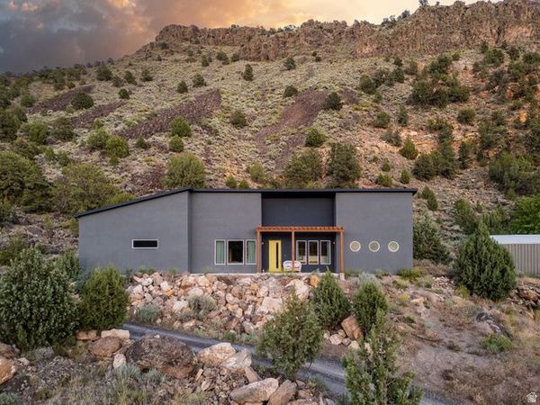 153 S STAGECOACH , Brookside, UT 84782