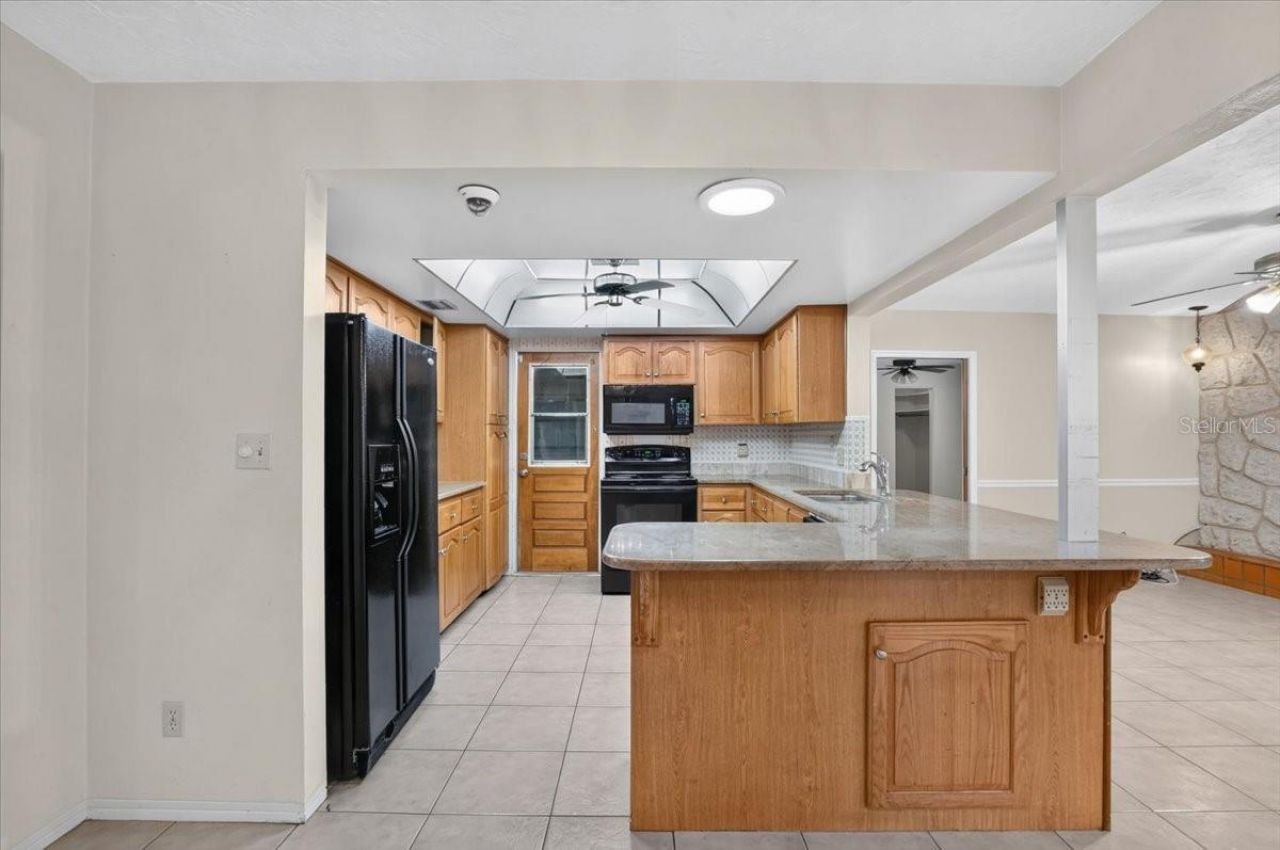 6999 16th Avenue N, Saint Petersburg, FL 33710 Photo