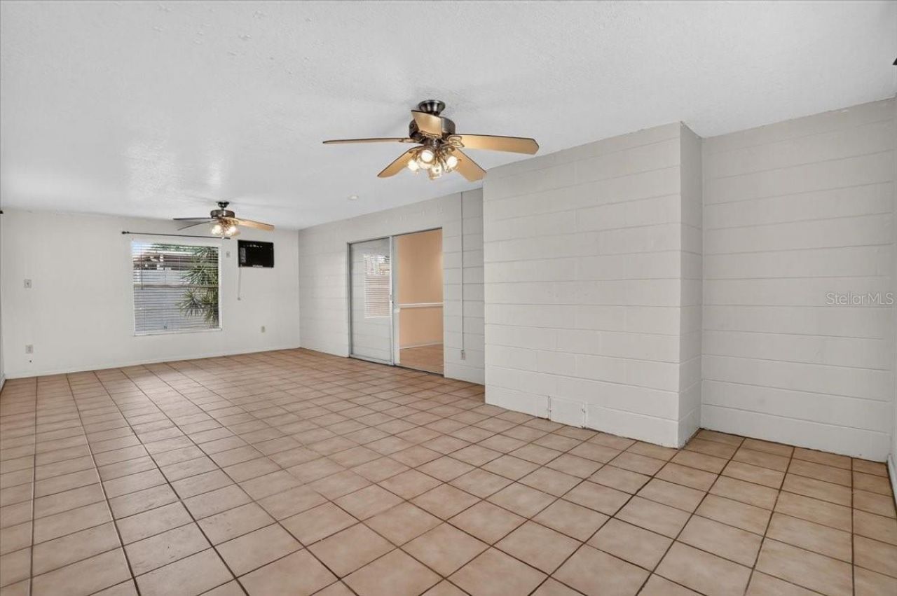 6999 16th Avenue N, Saint Petersburg, FL 33710 Photo