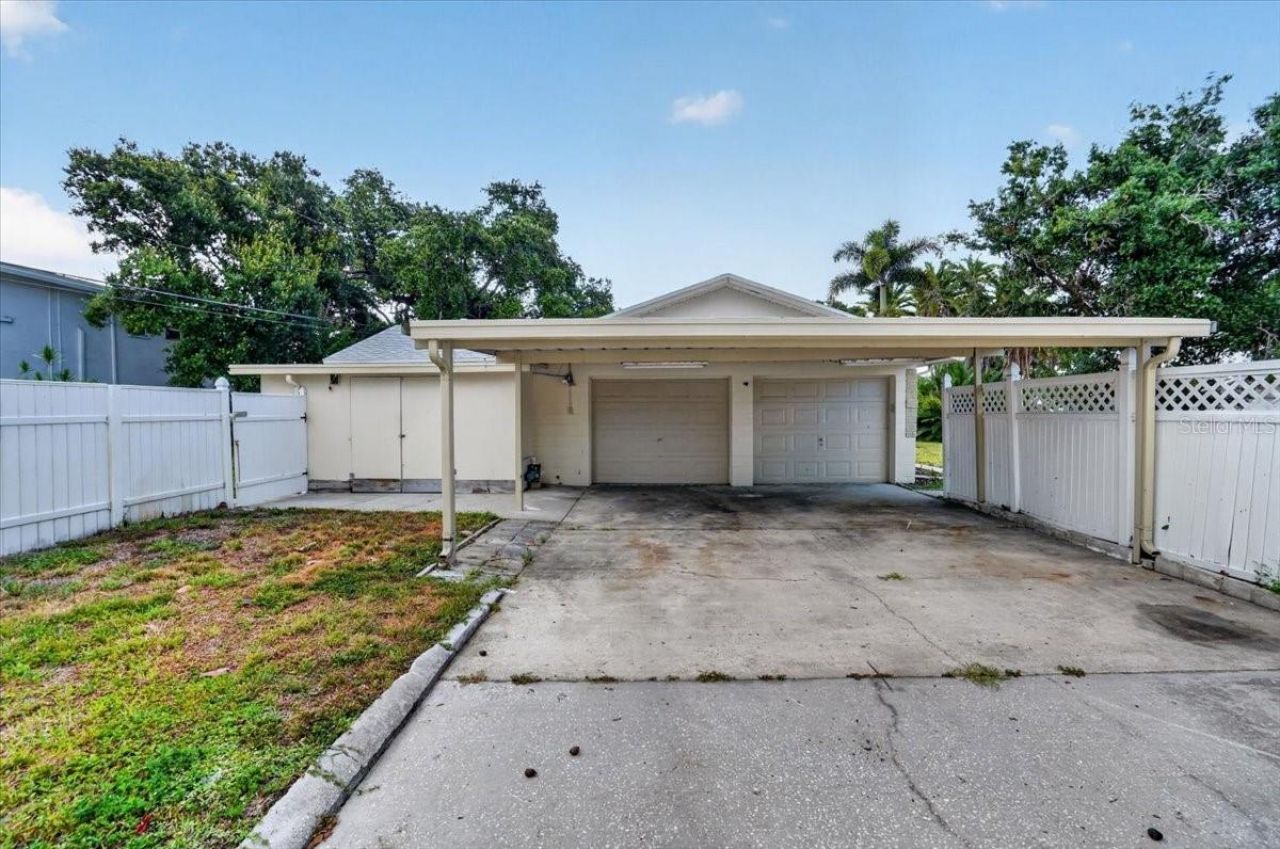 6999 16th Avenue N, Saint Petersburg, FL 33710 Photo