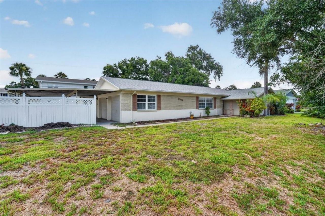 6999 16th Avenue N, Saint Petersburg, FL 33710 Photo