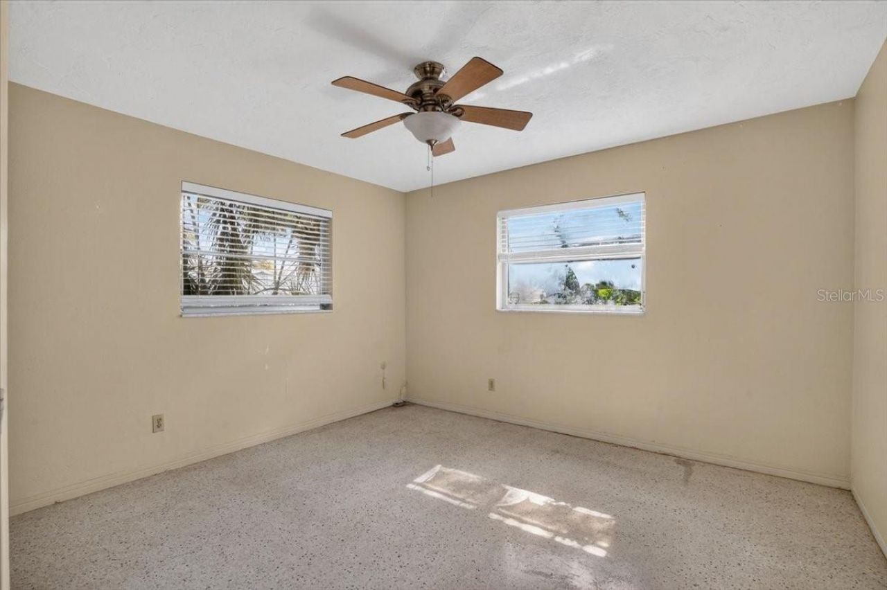 6999 16th Avenue N, Saint Petersburg, FL 33710 Photo