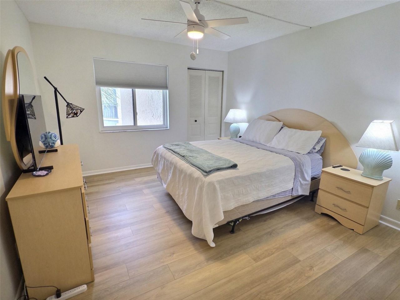 5633 Puerta Del Sol Boulevard S, Unit 307, Saint Petersburg, FL 33715 Photo