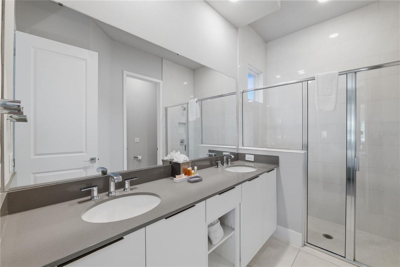 7740 Sandy Ridge Drive , Unit 149, Reunion, FL 34747 Photo