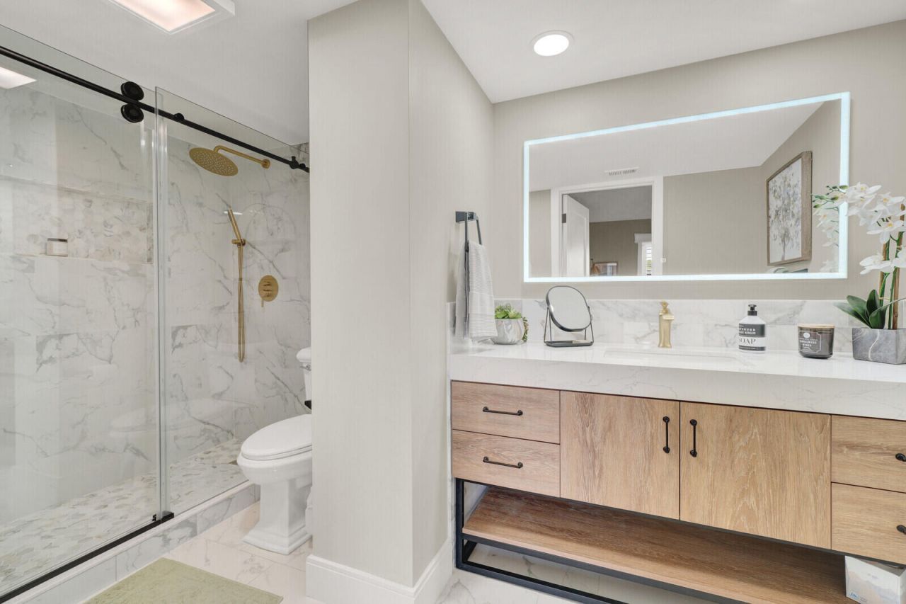 800 Jeffery Street, Unit 403, Boca Raton, FL 33487 Photo