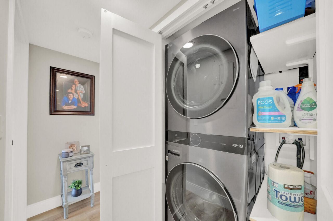 800 Jeffery Street, Unit 403, Boca Raton, FL 33487 Photo