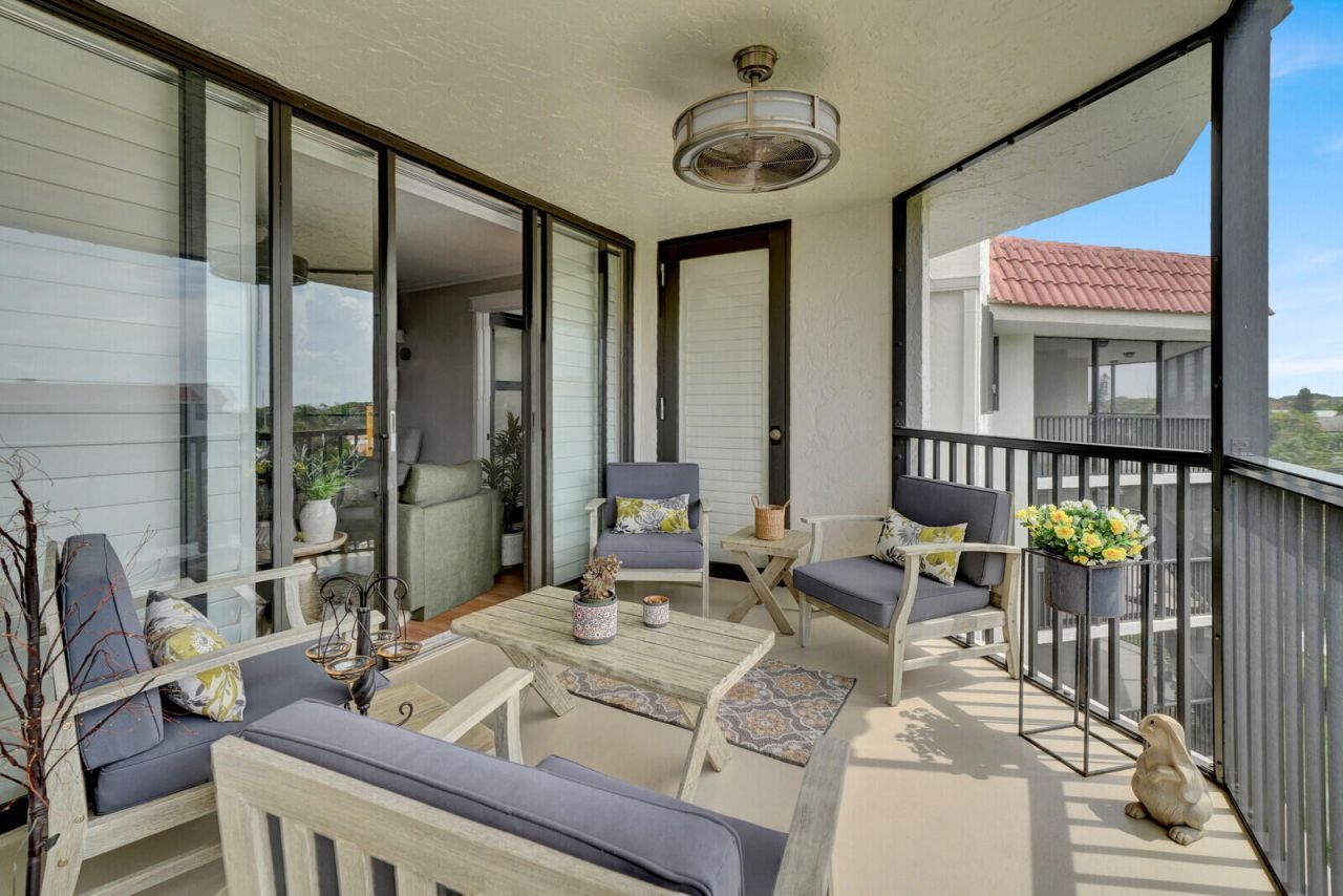 800 Jeffery Street, Unit 403, Boca Raton, FL 33487 Photo