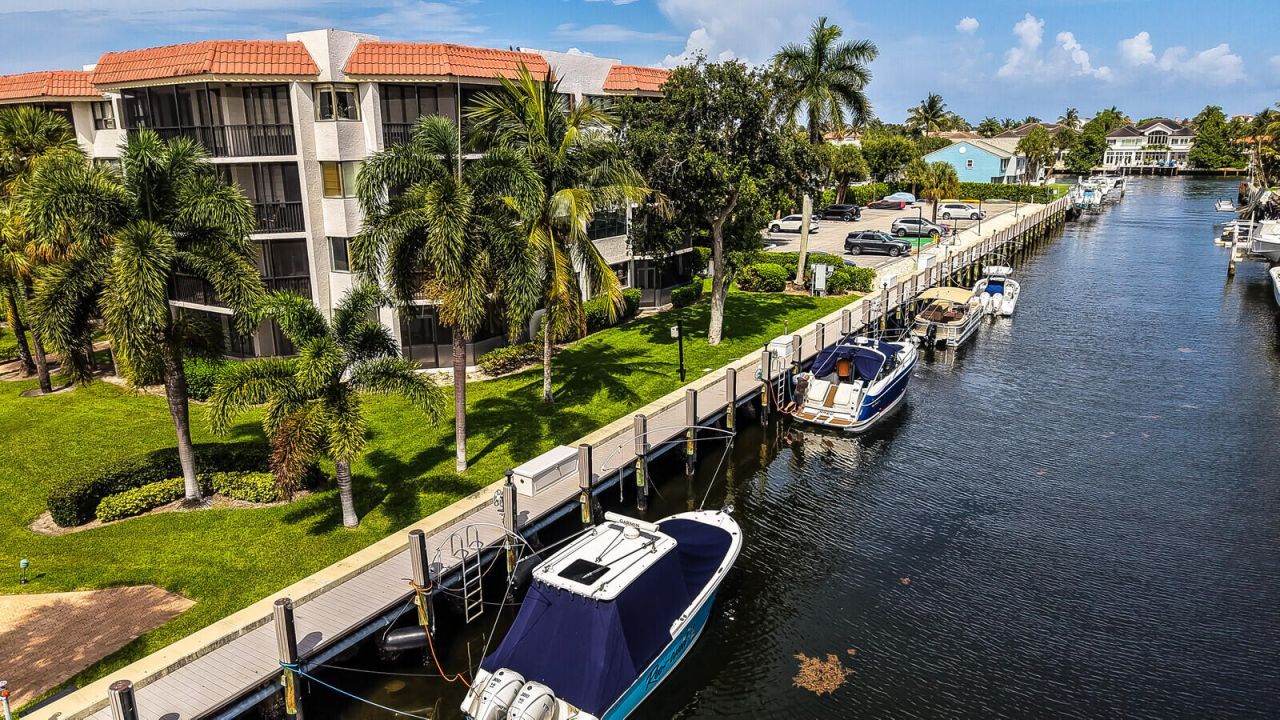 800 Jeffery Street, Unit 403, Boca Raton, FL 33487 Photo