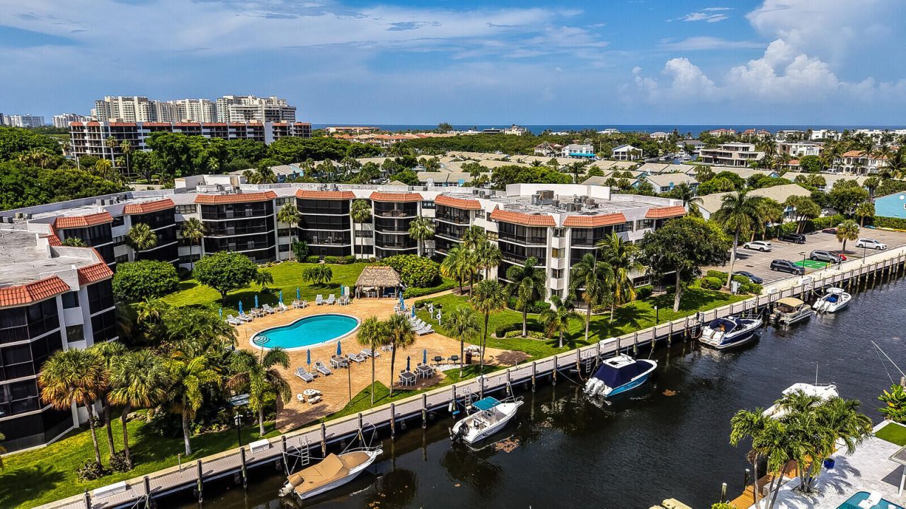 800 Jeffery Street, Unit 403, Boca Raton, FL 33487 Photo