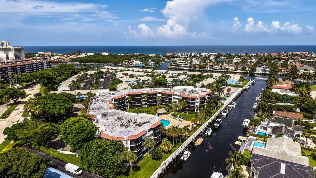 800 Jeffery Street, Unit 403, Boca Raton, FL 33487 Photo