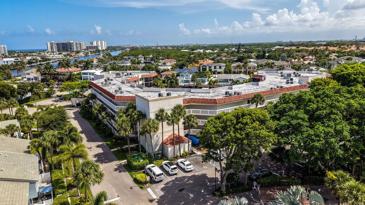 800 Jeffery Street, Unit 403, Boca Raton, FL 33487 Photo