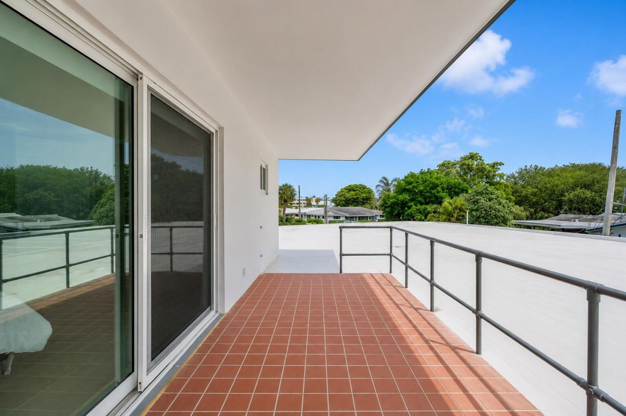2812 NE 27th Street, Lighthouse Point, FL 33064 Photo