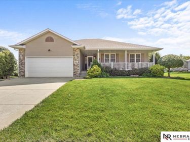 10470 N 150th Street, Waverly, NE 68462
