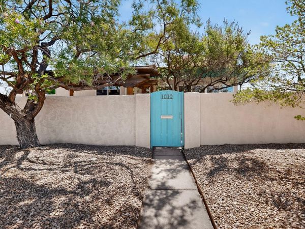 1010 Princeton Drive SE, Albuquerque, NM 87106