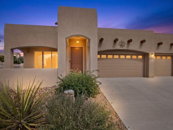 6101 Santa Fe Trail Drive NE, Rio Rancho, NM 87124