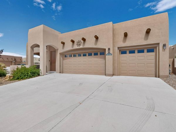 6101 Santa Fe Trail Drive NE, Rio Rancho, NM 87124