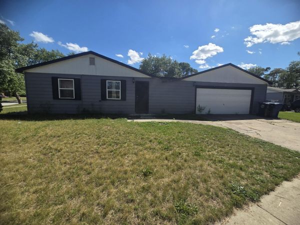 2040 Lane Street, Gary, IN 46404