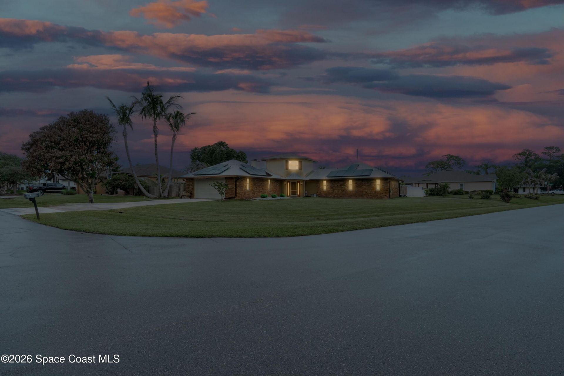 1091 SE Spinnaker Avenue, Port Saint Lucie, FL 34983 Photo