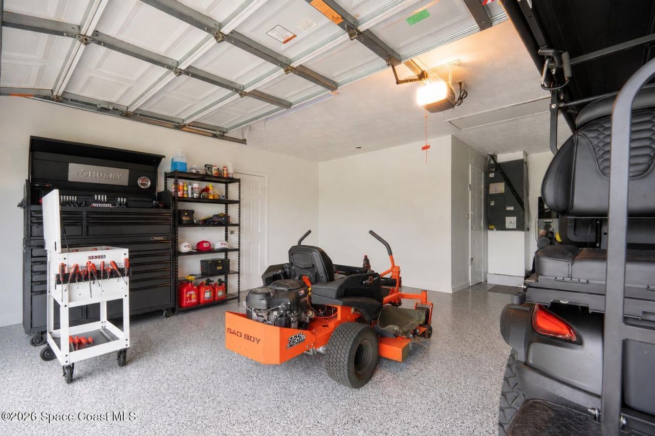 1091 SE Spinnaker Avenue, Port Saint Lucie, FL 34983 Photo