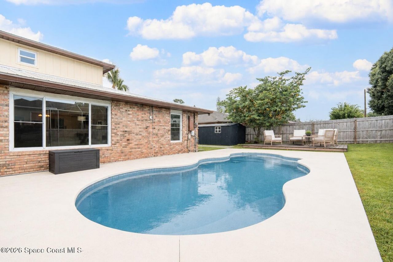 1091 SE Spinnaker Avenue, Port Saint Lucie, FL 34983 Photo