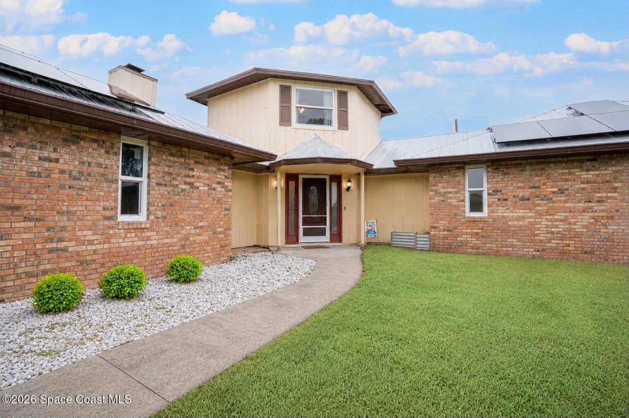 1091 SE Spinnaker Avenue, Port Saint Lucie, FL 34983 Photo