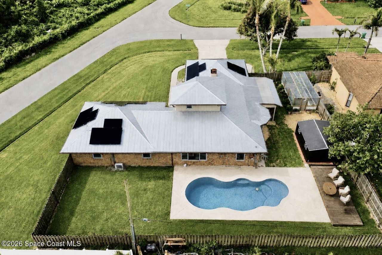 1091 SE Spinnaker Avenue, Port Saint Lucie, FL 34983 Photo