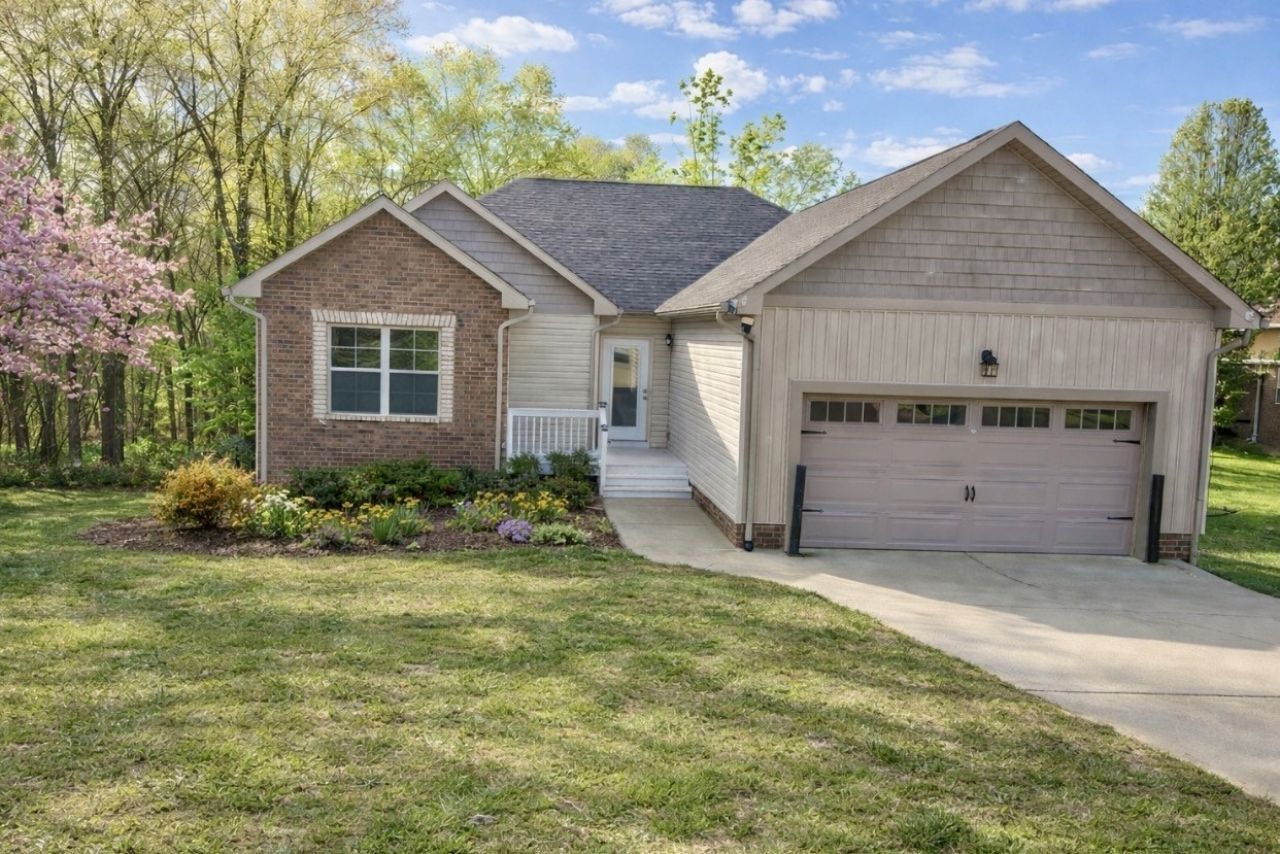 250 Wagoners Way, Westmoreland, TN 37186 Main Photo