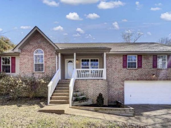 201 Reid Way , White House, TN 37188