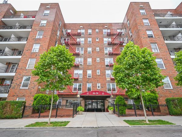 84-70 129th Street , Unit 6C, Kew Gardens, NY 11415