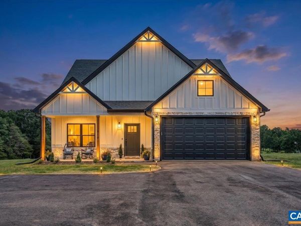 510 CAMELLIA LN , Moneta, VA 24121