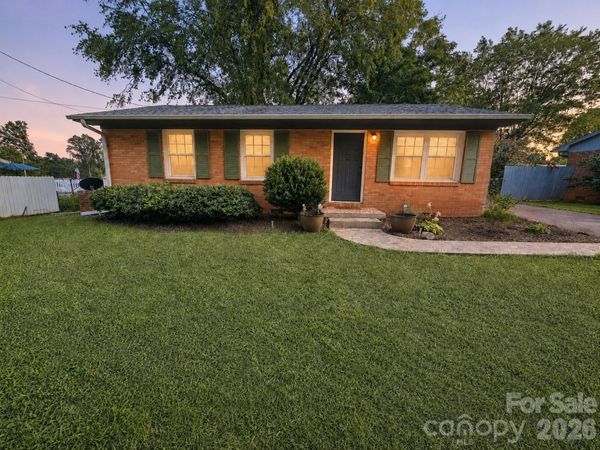 127 Northview Dorsey Street, Rutherfordton, NC 28139